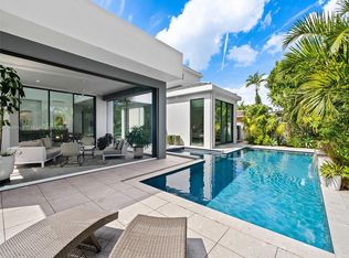 1950 Admirals Way, Fort Lauderdale, FL 33316