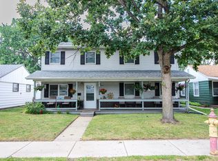 7566 Baring Ave, Hammond, IN 46324