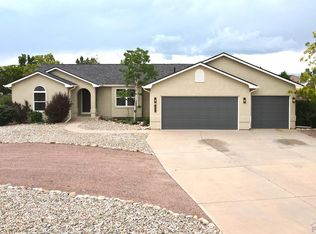 909 W Osceola Dr, Pueblo West, CO 81007
