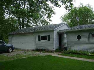 5431 W Warren St, Silver Lake, IN 46982
