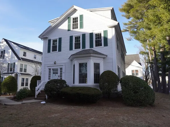 28 Court St, Mansfield, MA 02048