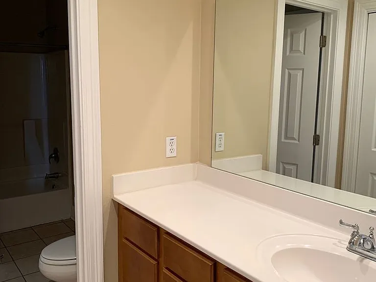 9201 Palmetto — Photo 22