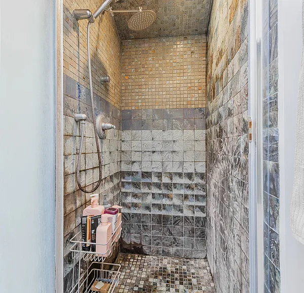 1252 W Elmdale Ave #3 — Photo 9