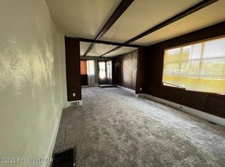 42 E Shawnee Ave, Plymouth, PA