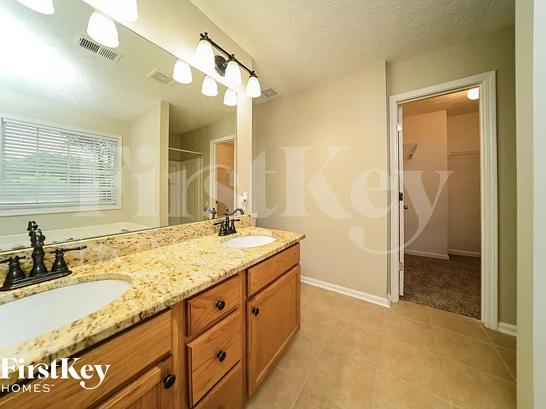 9093 Ashton Rd — Photo 10