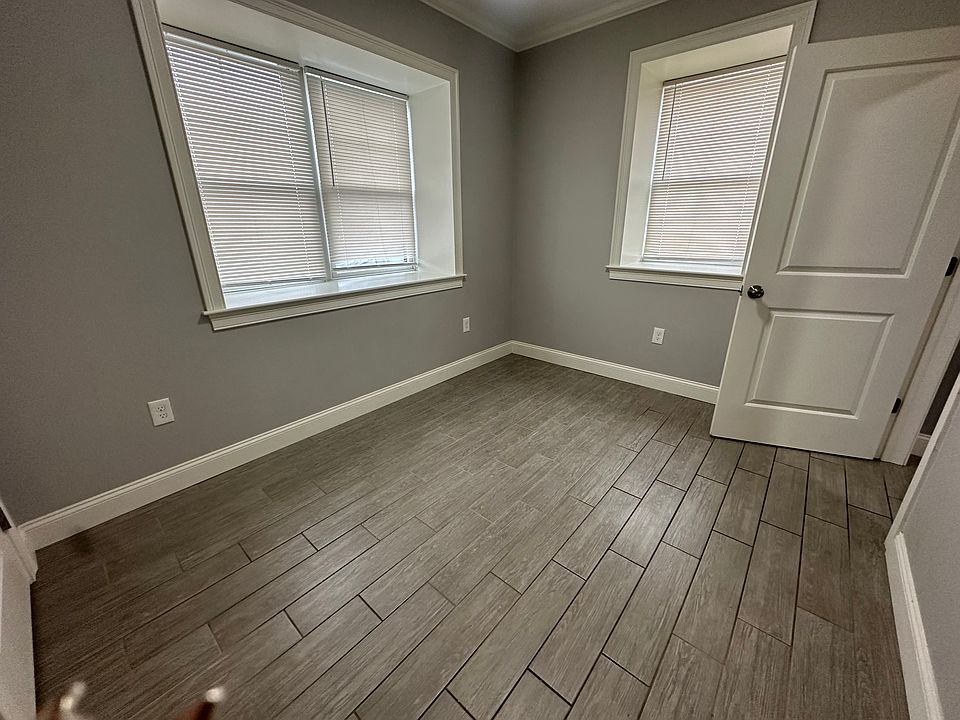 2nd image of 120 Tremont St #104