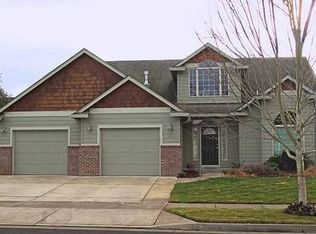 1990 Salmon Run SW, Albany, OR 97321