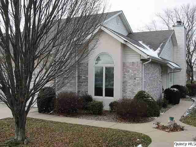 Home for Sale in Quincy, IL $159,900