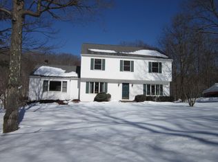 77 Notch Rd, Oak Ridge, NJ 07438