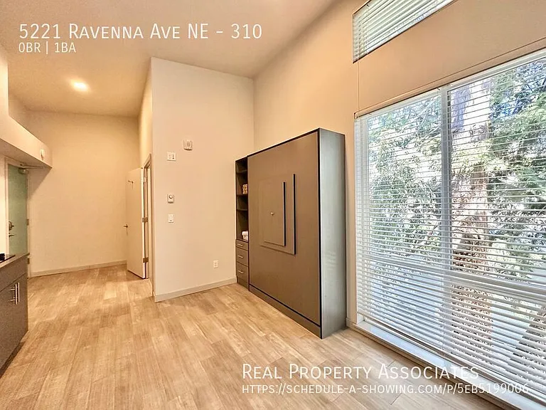 5221 Ravenna Ave NE — Photo 11