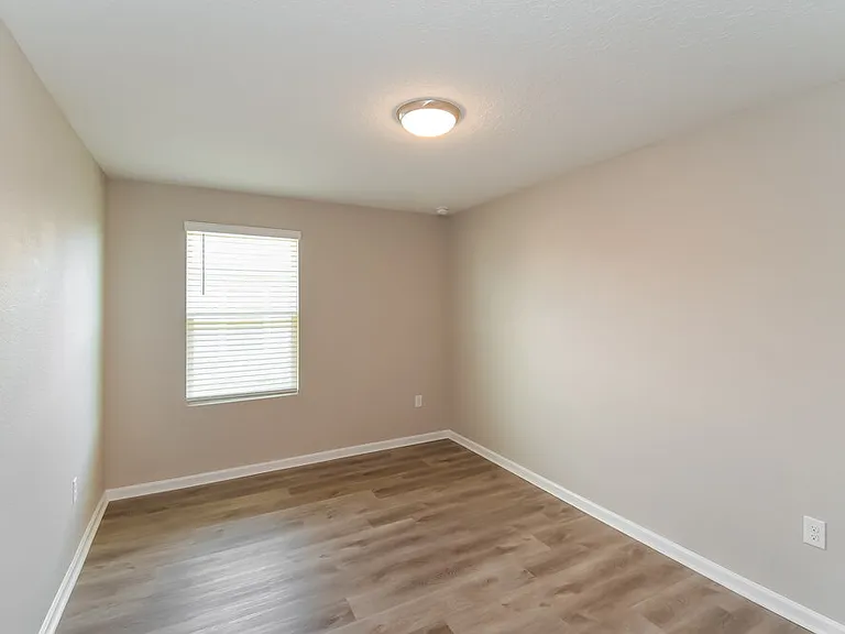 2283 Pebble Point Dr — Photo 17