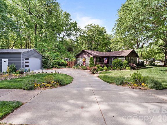 2nd image of 6129 Old Meadow Rd