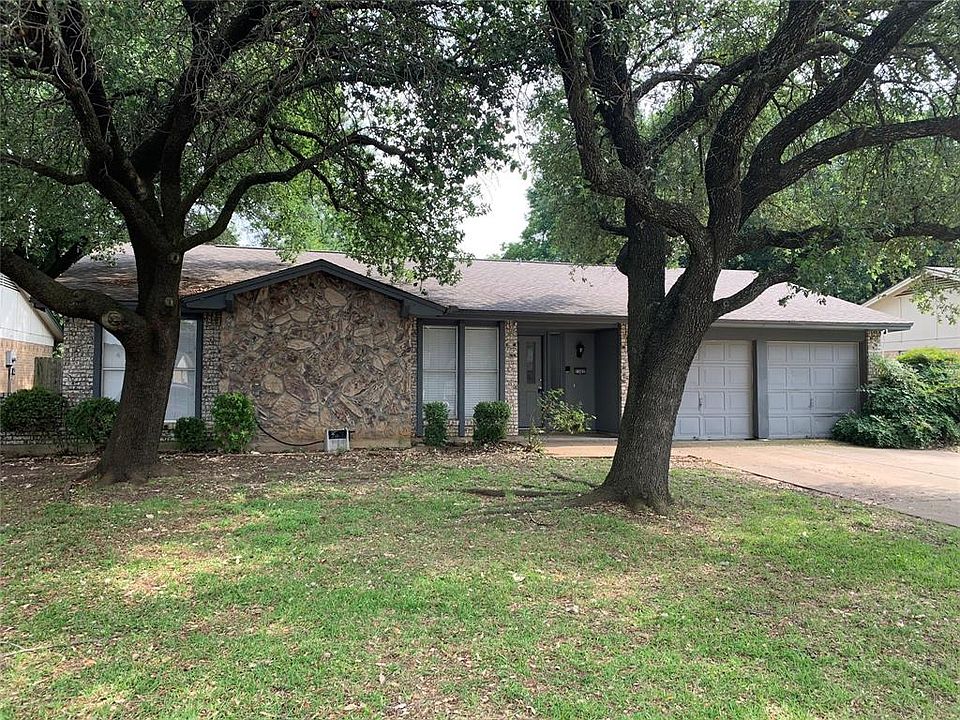 1st image of 2302 Vineyard Dr
