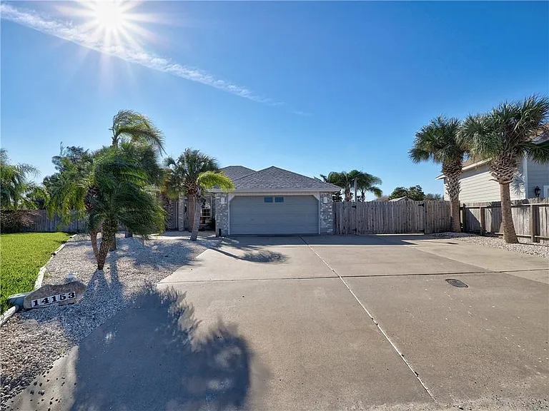 14153 Atascadera Ave — Photo 8