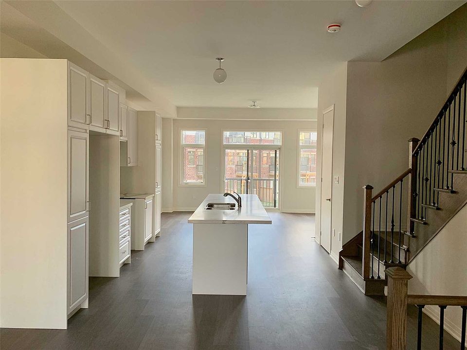 2nd image of 226 Thomas Cook Ave
