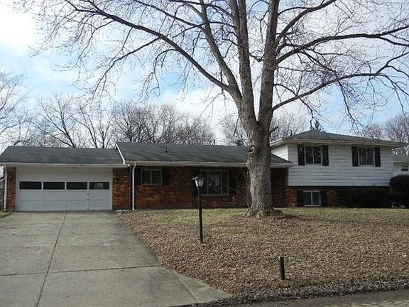 2nd image of 2193 Crab Tree Dr