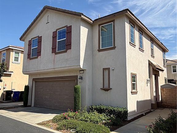 2nd image of 3765 Wildrye Dr