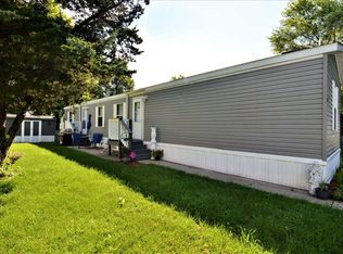 21 Olive St, Minooka, IL 60447