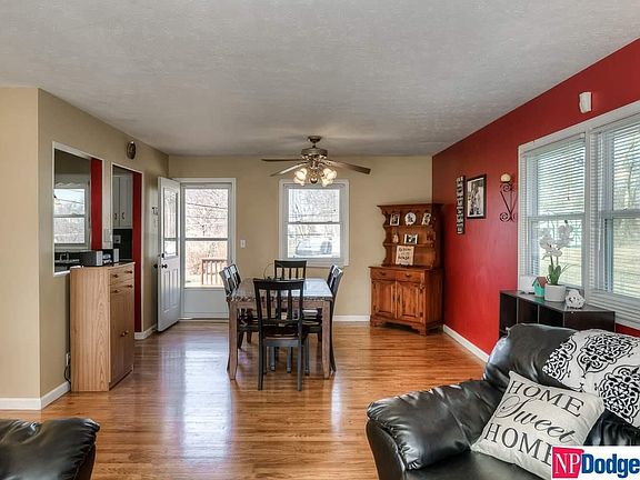 3rd image of 2106 Alberta Ave