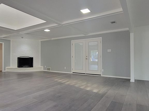 5th image of 3112 Wildflower Dr