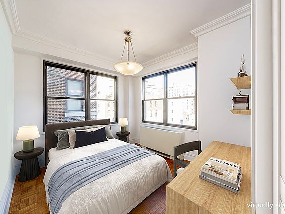 5th image of 120 E 90th St APT 10C