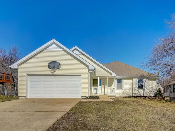 17306 E 52nd St S, Independence, MO 64055