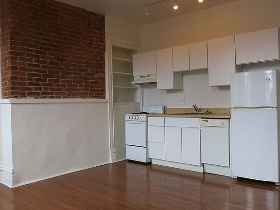 3rd image of 410 S Atlantic Ave APT 6