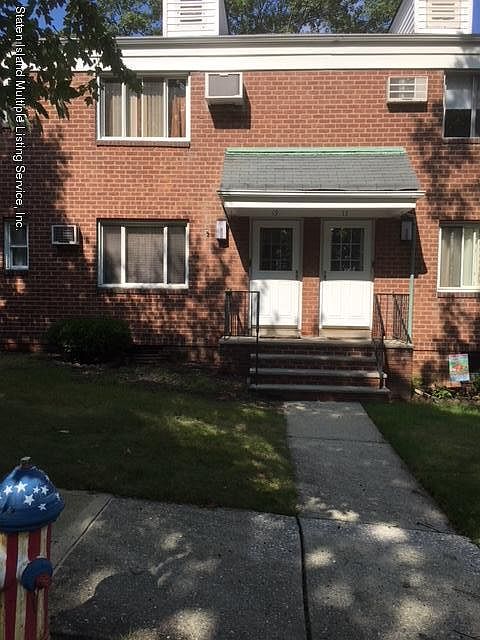 1st image of 19 Seth Ct #B