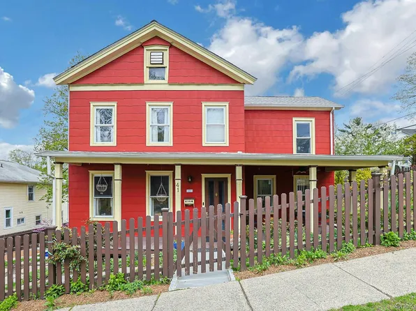 41 Clinton Avenue, Ossining, NY 10562