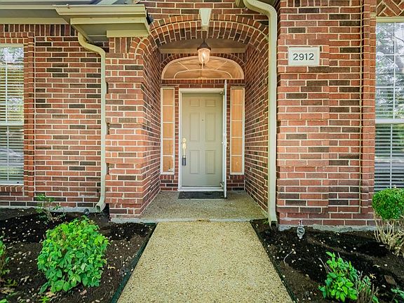 3rd image of 2912 Chalfont Ln