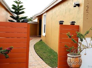 14971 SW 75th Ter, Miami, FL 33193