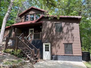 2211 Lake View Ln, Sevierville, TN 37876