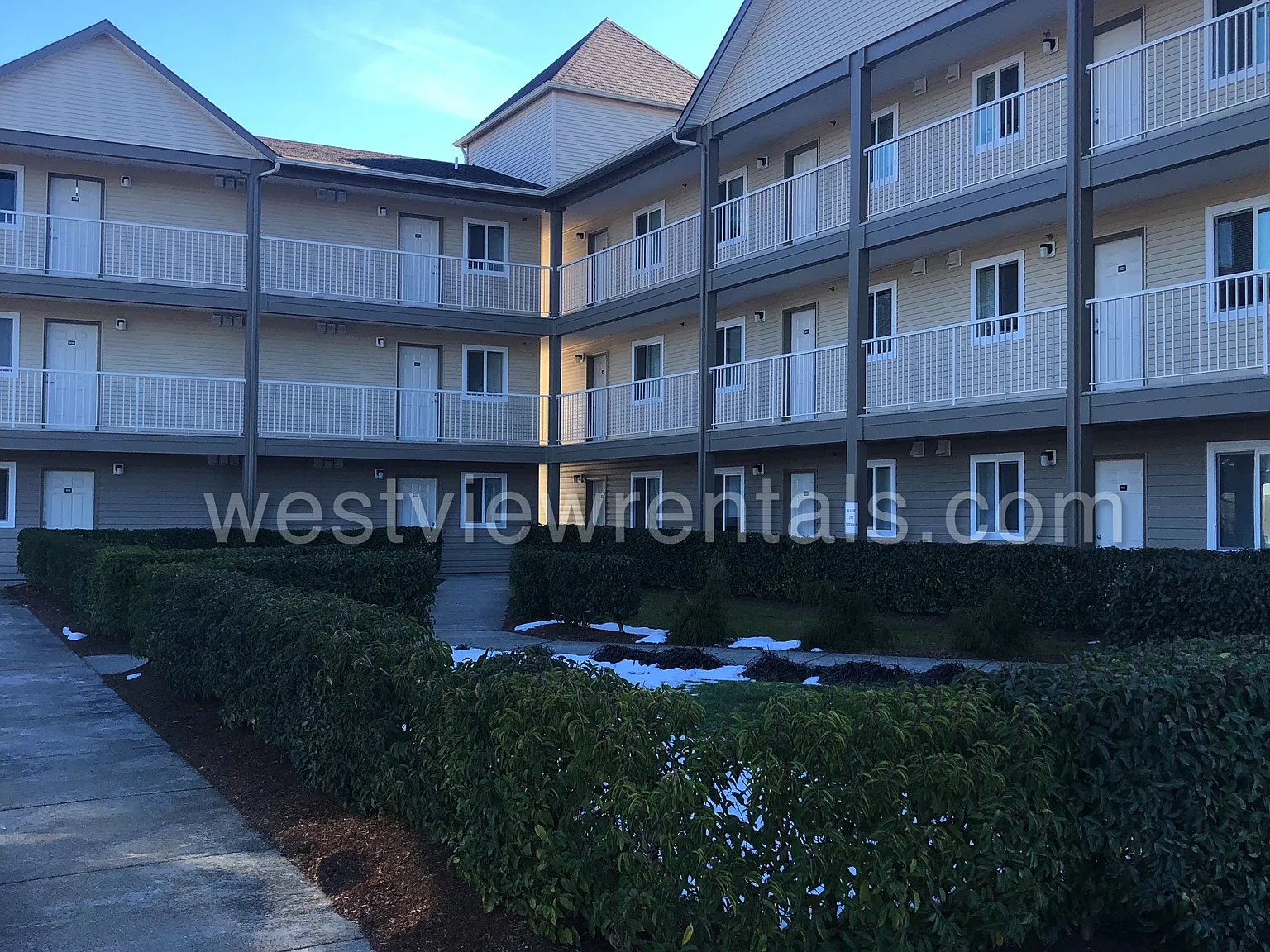 135 & 139 Prince Ave Benjamin Court - 139PR - 305 — Photo 1