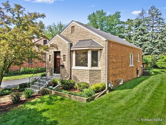2nd image of 1320 Mandel Ave