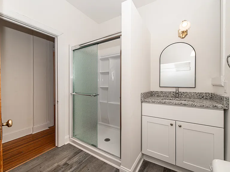 819 Colonial Ave — Photo 36