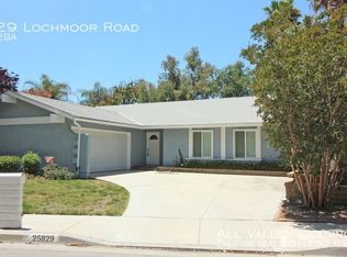 25829 Lochmoor Rd, Santa Clarita, CA 91355