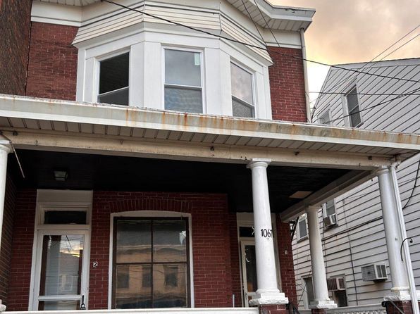 1067 S Clinton Ave Floor 2