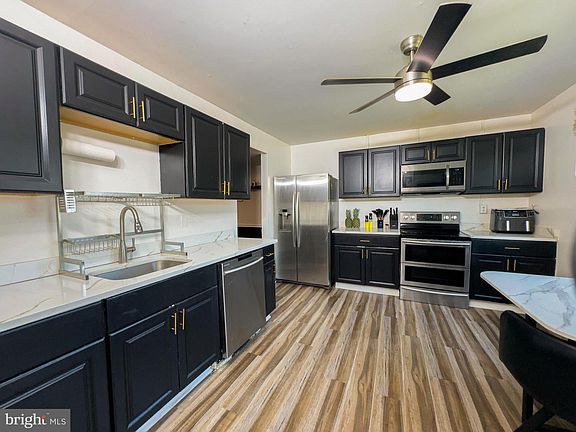 4th image of 6544 Buckland Ct