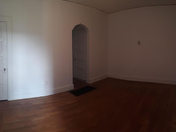 2nd image of 1414 Jackson St #A