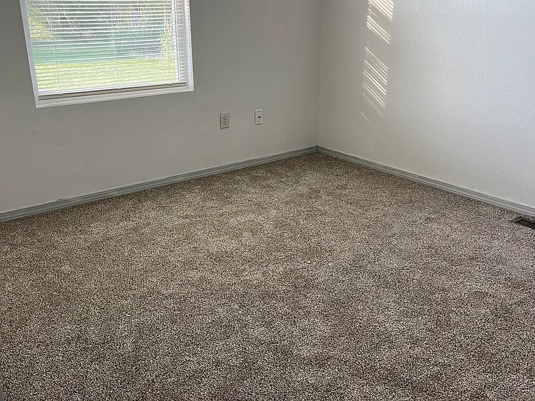 218 W School St #2 — Photo 18