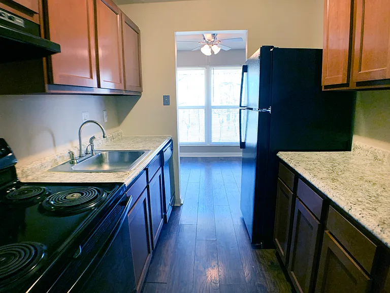 Timber Ridge Apartments — Photo 44