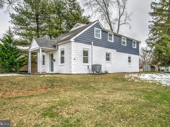 24 South Ave, Landisville, PA 17538