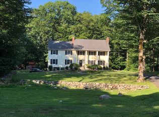 364 Riders Ln, Fairfield, CT 06824