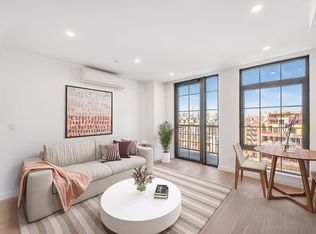 31-18 31st St #3B, Astoria, NY 11106