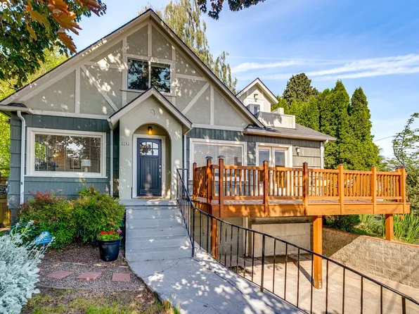 3762 N Melrose Dr, Portland, OR 97227