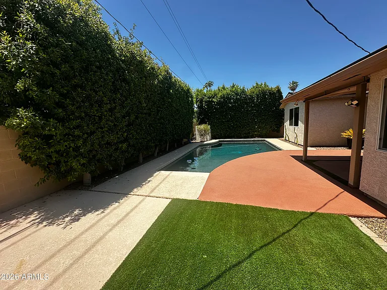 8737 E Jackrabbit Rd — Photo 11