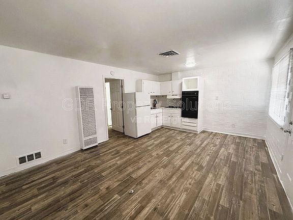 4th image of 1200 Coal Ave SW #2