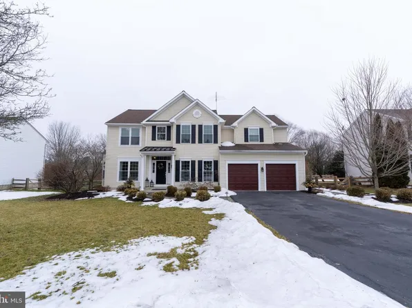 109 Ponds View Dr, Oxford, PA 19363