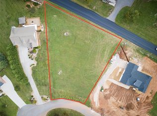 Bryson Ct, Sevierville, TN 37876