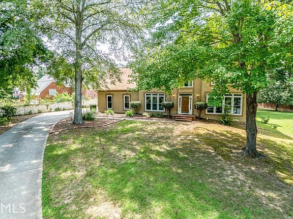 5th image of 3475 Sandhill Ct